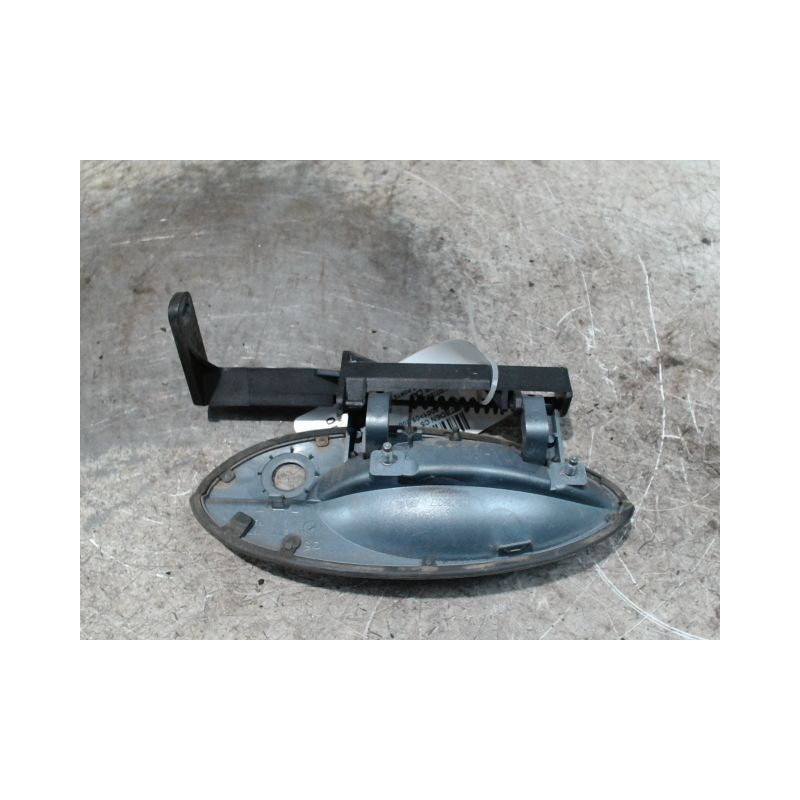 POIGNEE EXTERIEURE PORTE AVANT GAUCHE CITROEN C5 2001-2004