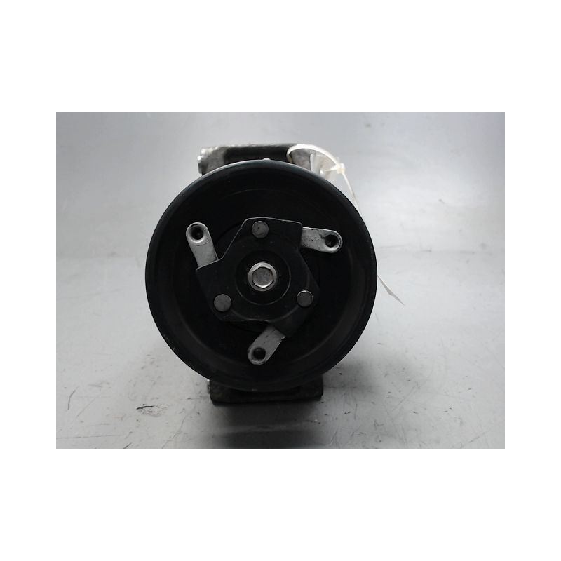 COMPRESSEUR AIR CONDITIONNE VOLKSWAGEN POLO