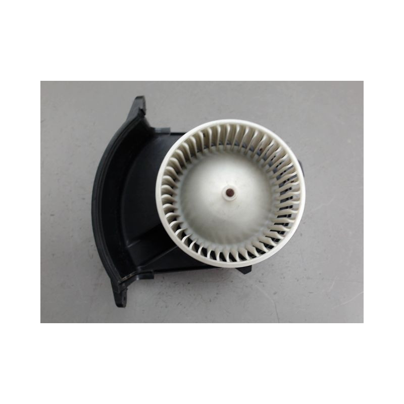 MOTEUR VENTILATEUR CHAUFFAGE RENAULT MASTER