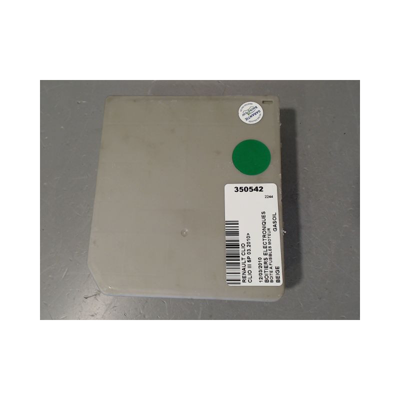 BOITE A FUSIBLES RENAULT CLIO III 2010-