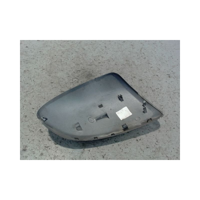 CARENAGE RETROVISEUR EXTERIEUR GAUCHE MAZDA MAZDA 3  5P