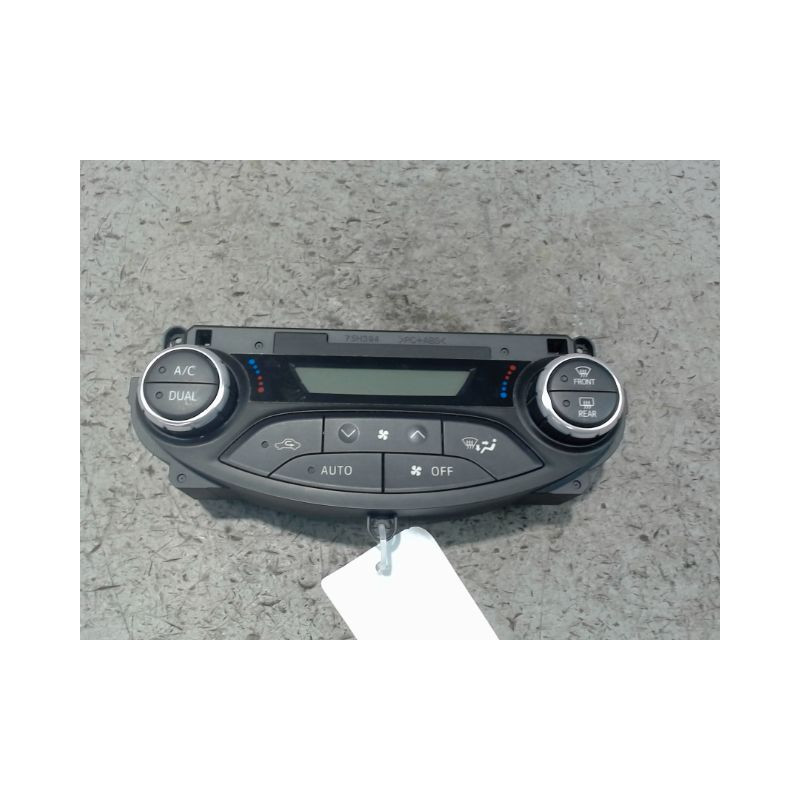 COMMANDE DE CHAUFFAGE TOYOTA YARIS II 2010-