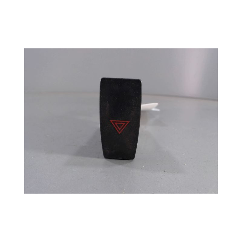 BOUTON DE WARNING MAZDA MAZDA 6 2008-
