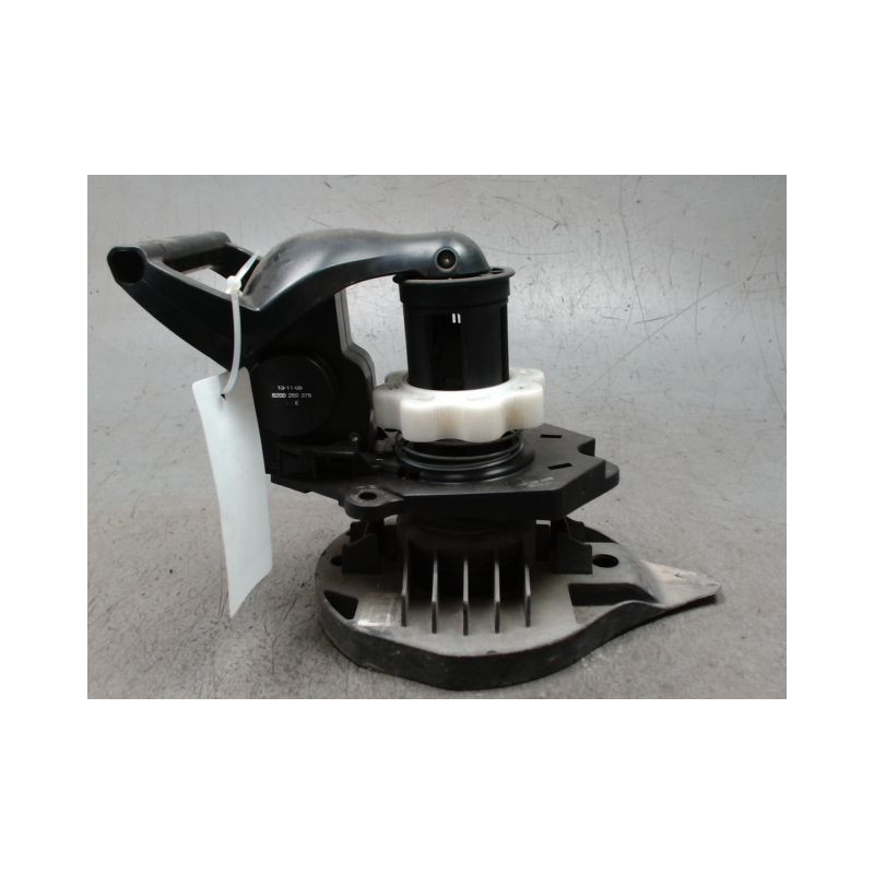 TREUIL DE ROUE DE SECOURS RENAULT CLIO III 2009-