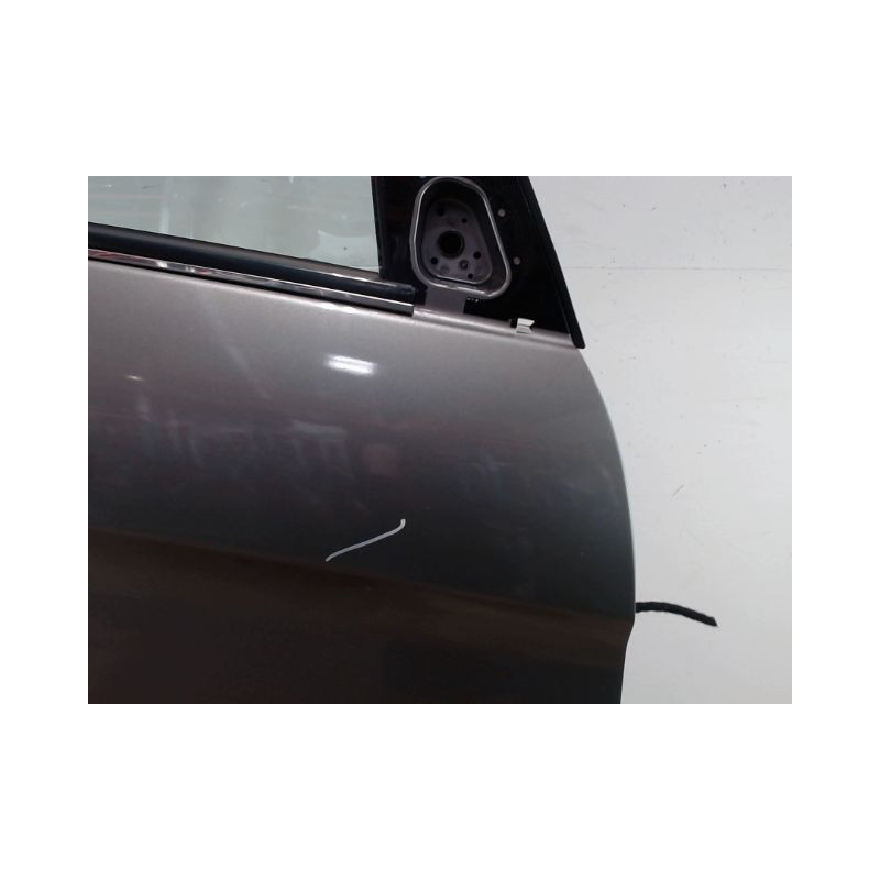 PORTE AVANT DROIT MERCEDES CLASSE B 05-08