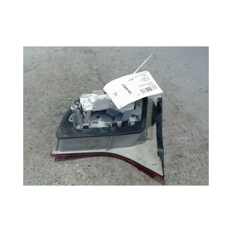 FEU ARRIERE INTERIEUR GAUCHE AUDI A4 AVANT 04-08