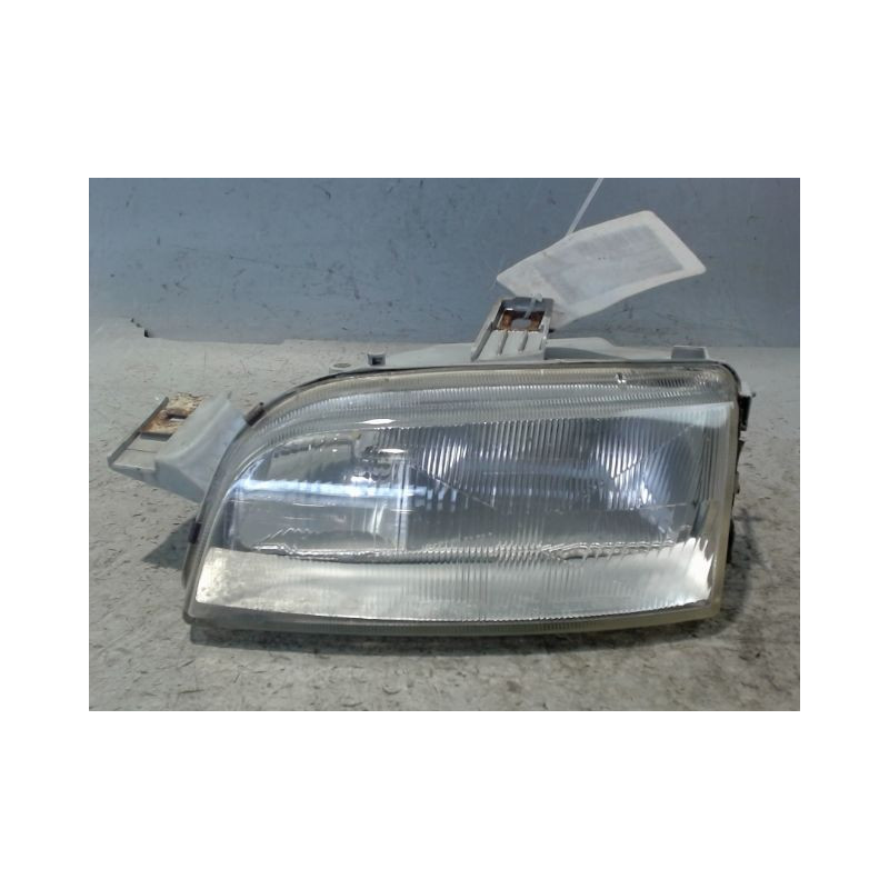 PHARE GAUCHE FIAT PUNTO -99
