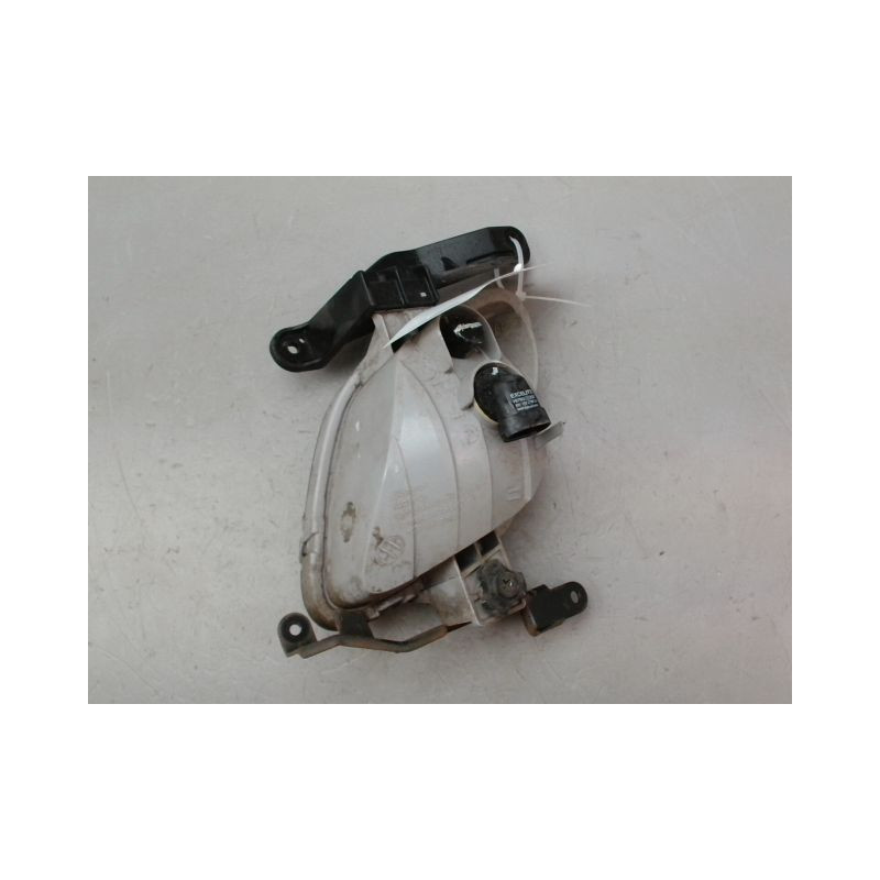 PHARE ANTIBROUILLARD AVANT DROIT KIA VENGA 09-