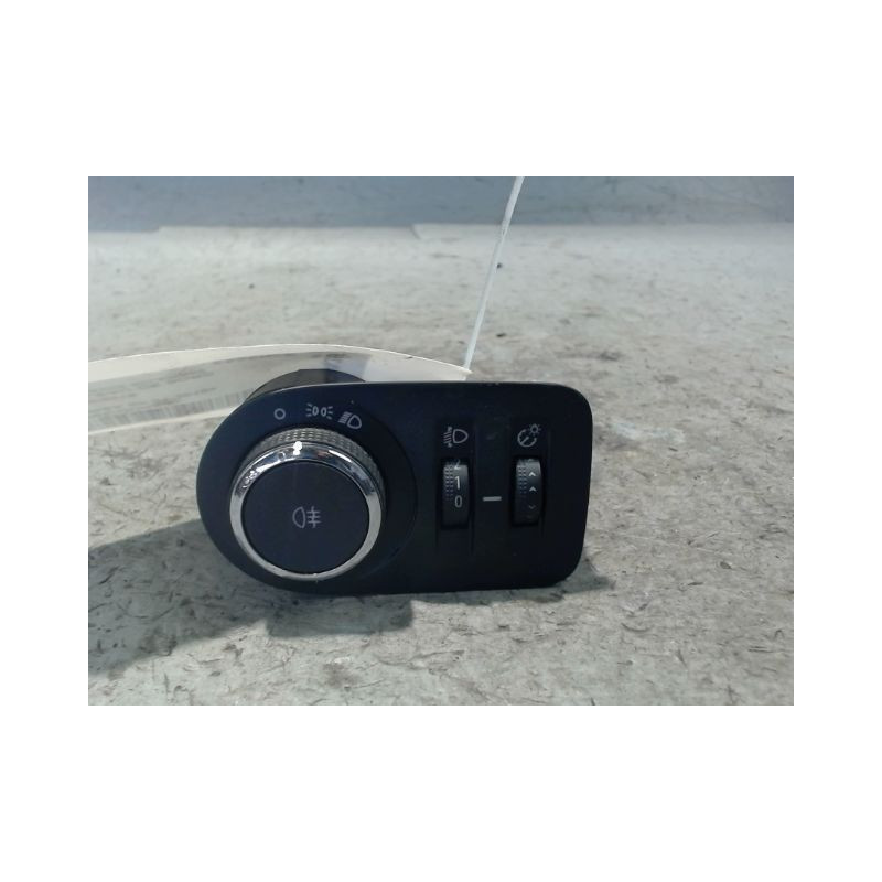 COMMANDE ECLAIRAGE OPEL CORSA 2010-