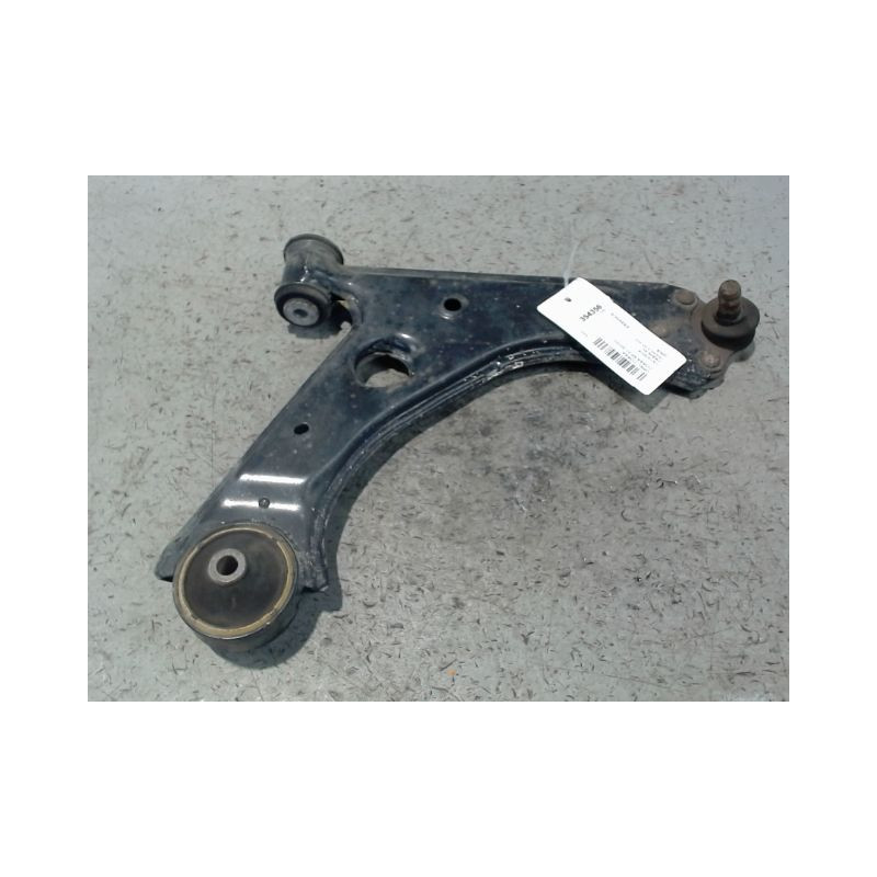 TRIANGLE INFERIEUR AVANT DROIT OPEL CORSA 2010-
