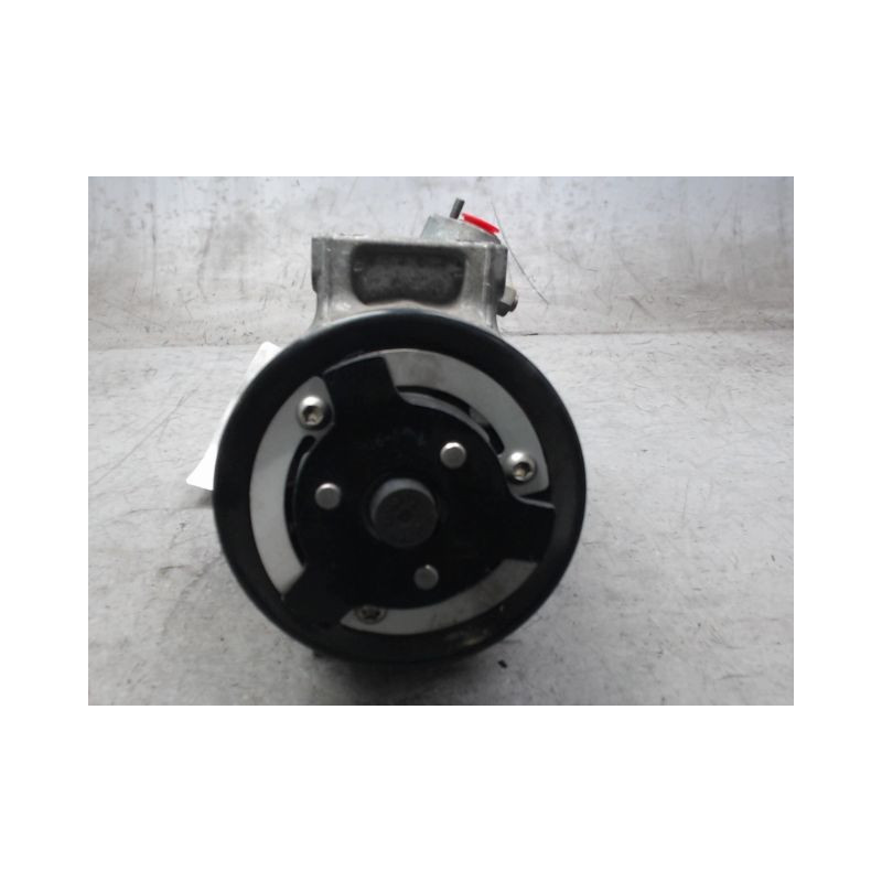 COMPRESSEUR AIR CONDITIONNE VOLKSWAGEN PASSAT SW 2005-