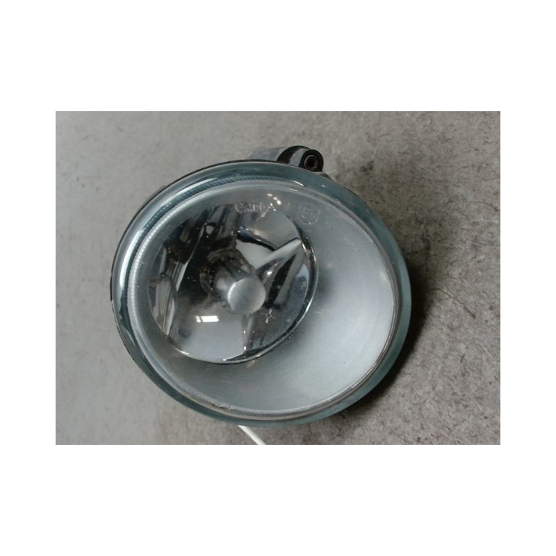PHARE ANTIBROUILLARD AVANT DROIT RENAULT MEGANE