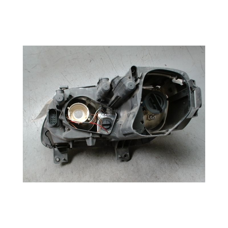 PHARE DROIT VOLKSWAGEN TOURAN