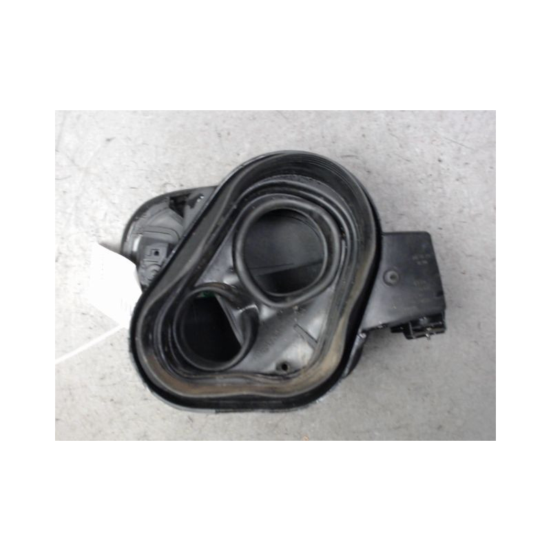 VOLET DE TRAPPE CARBURANT FORD FOCUS
