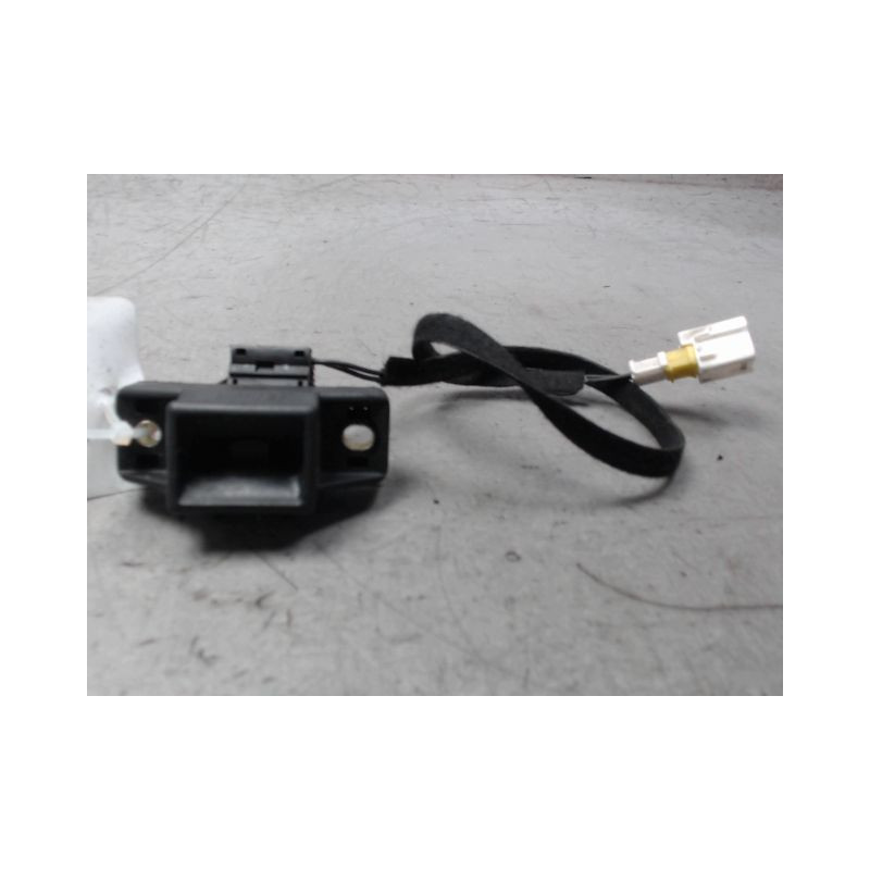 SERRURE HAYON  RENAULT CLIO II PH.2 01-06