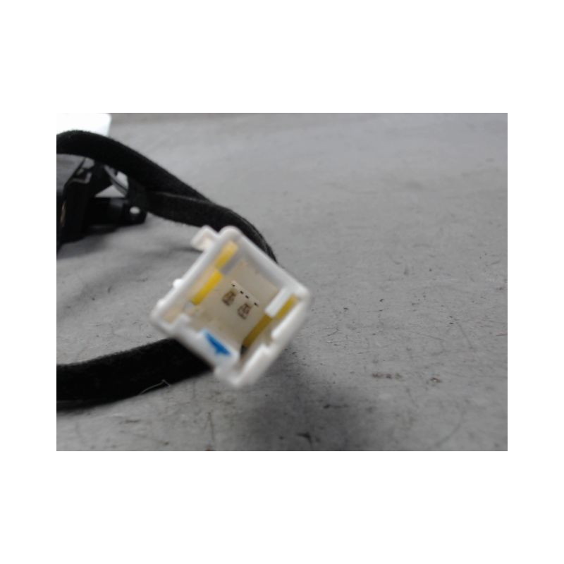 SERRURE HAYON  RENAULT CLIO II PH.2 01-06