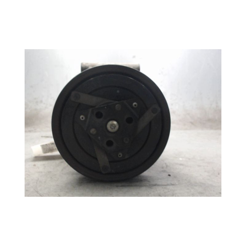 COMPRESSEUR AIR CONDITIONNE RENAULT SCENIC II PH1 02-06