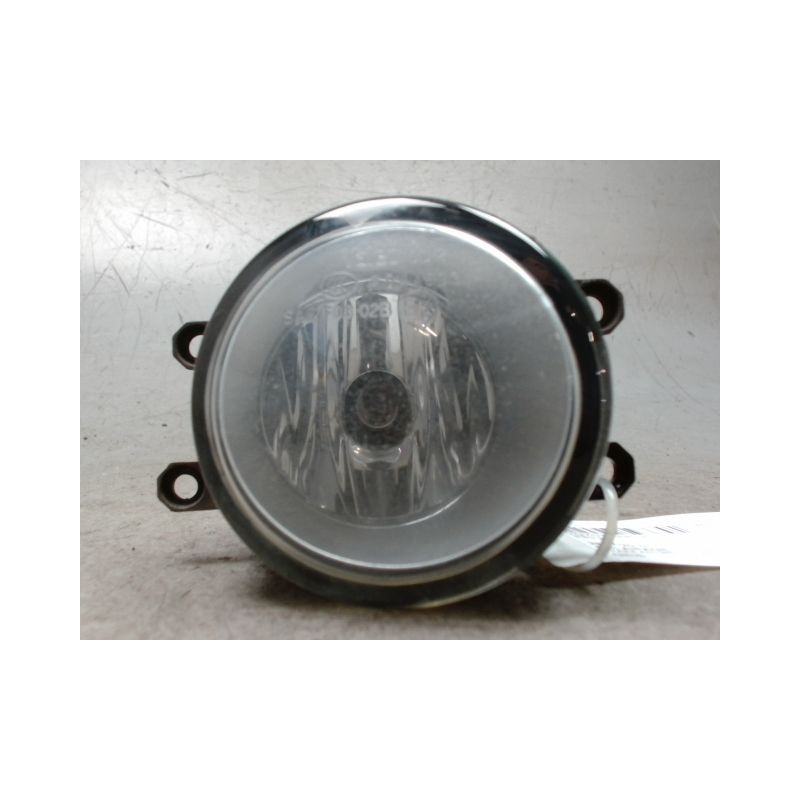 PHARE ANTIBROUILLARD AVANT DROIT TOYOTA PRIUS