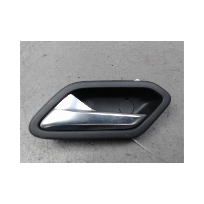POIGNEE INTERIEURE PORTE AVANT GAUCHE DACIA SANDERO