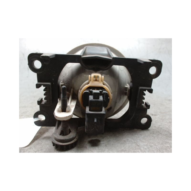 PHARE ANTIBROUILLARD AVANT GAUCHE PEUGEOT 206+ 2009-
