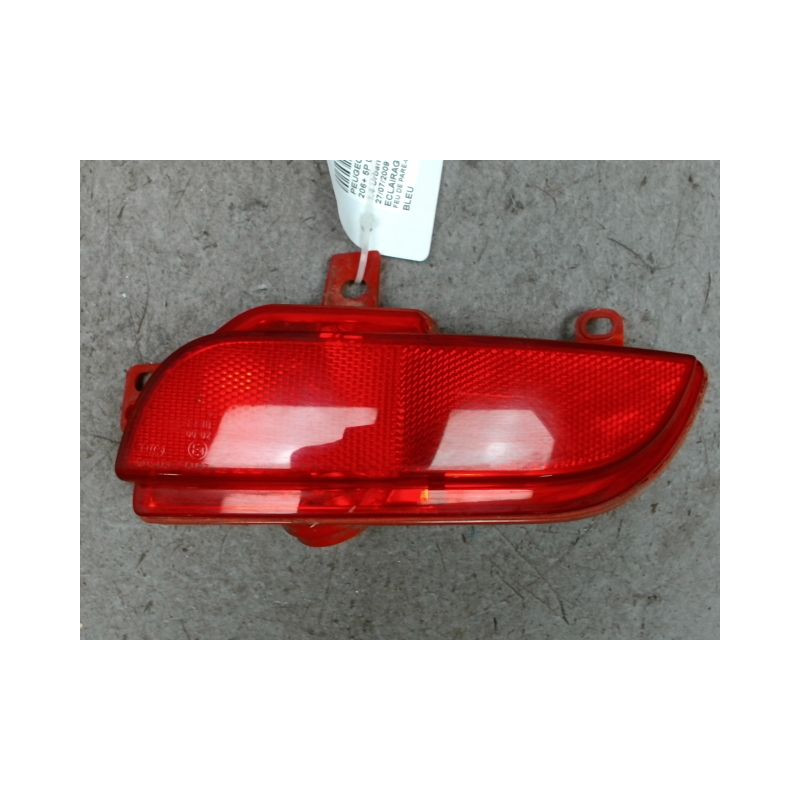 FEU DE PARE-CHOC ARRIERE DROIT PEUGEOT 206+ 2009-