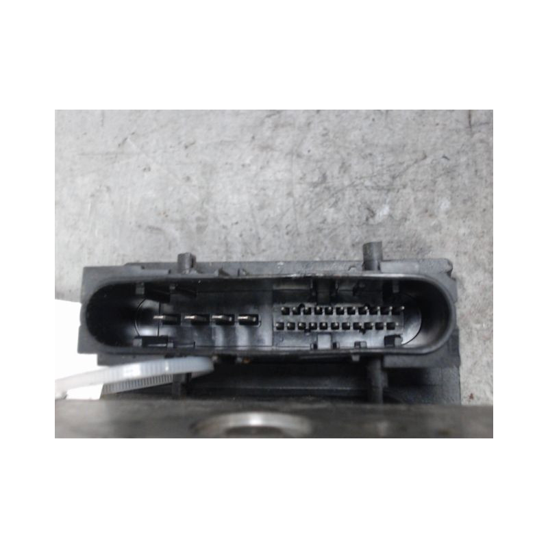 UNITE HYDRAULIQUE ABS NISSAN MICRA
