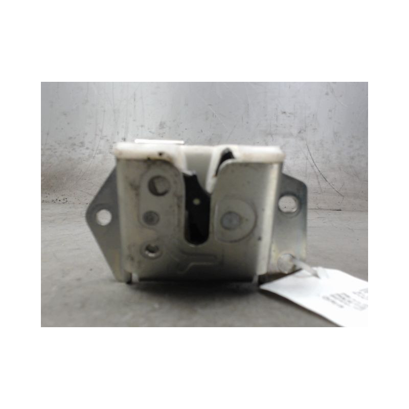 SERRURE HAYON  SUZUKI SWIFT 3P