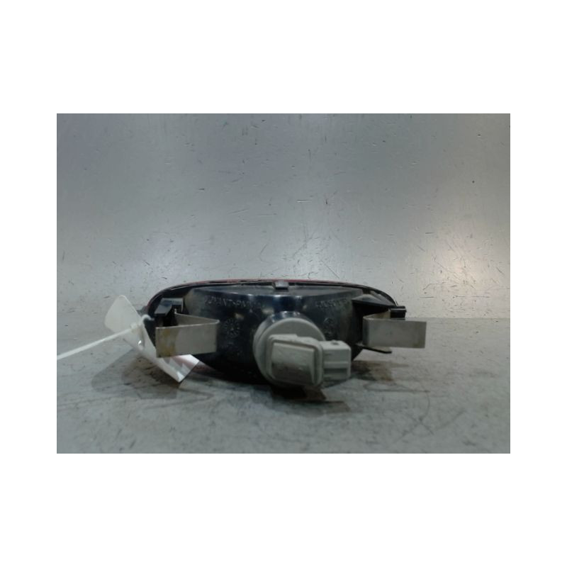 FEU BROUILLARD CENTRAL ARRIERE PEUGEOT 206