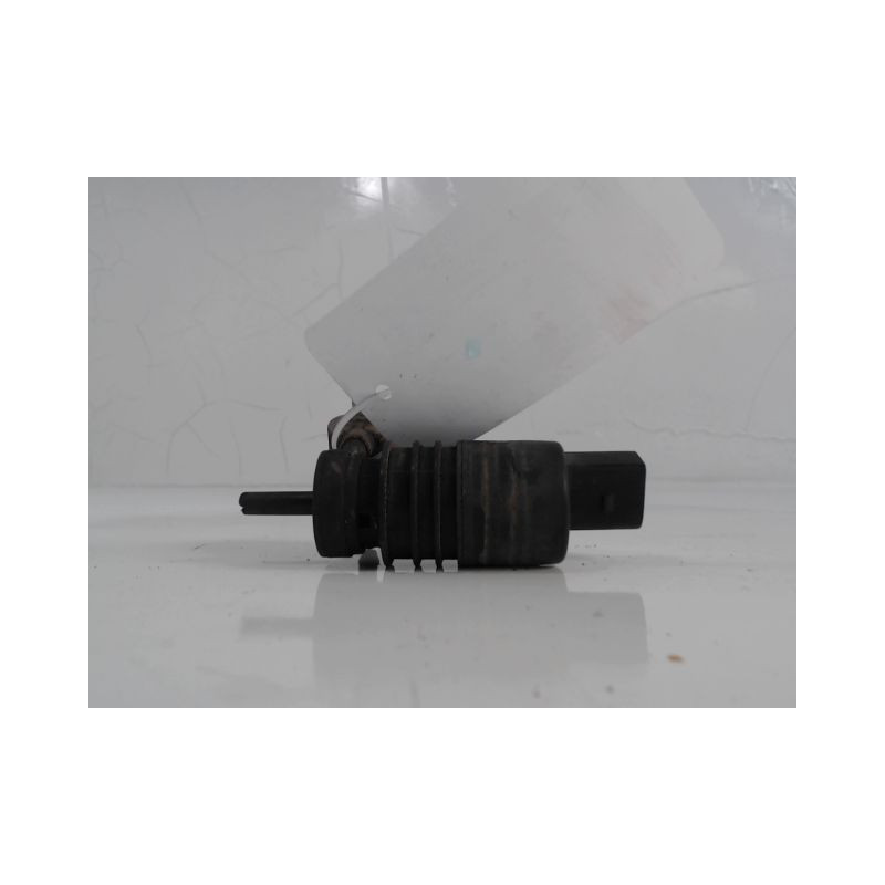 POMPE LAVE-GLACE AVANT MITSUBISHI OUTLANDER
