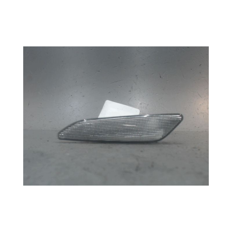 REPETITEUR AILE DROIT FIAT TIPO