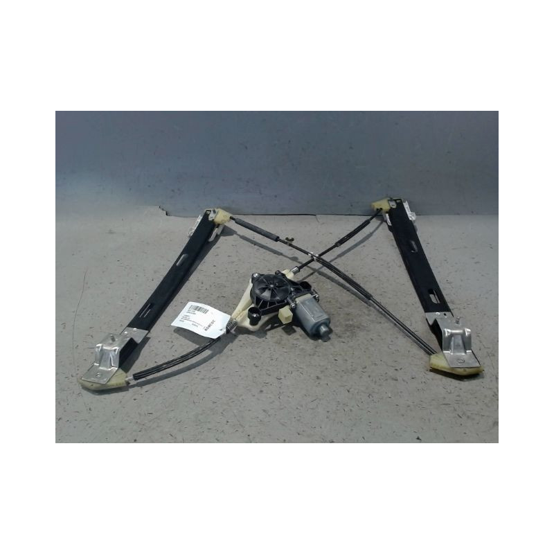 MECANISME+MOTEUR LEVE-GLACE AVANT DROIT SEAT LEON 2009-