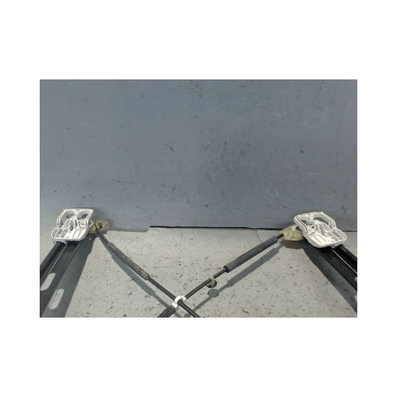 MECANISME+MOTEUR LEVE-GLACE AVANT DROIT SEAT LEON 2009-