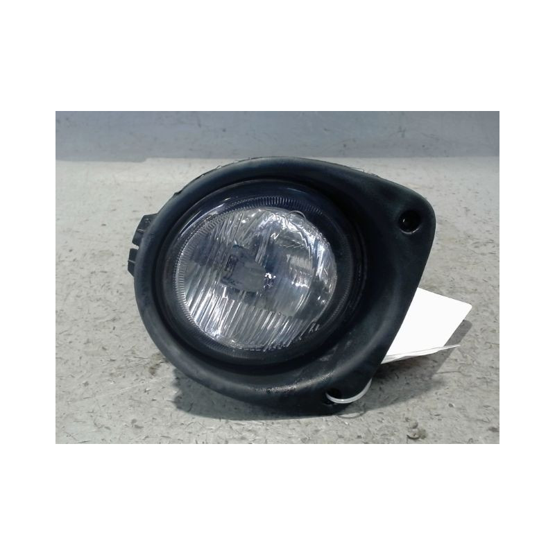 PHARE ANTIBROUILLARD AVANT DROIT RENAULT CLIO II PH.1 98-2001