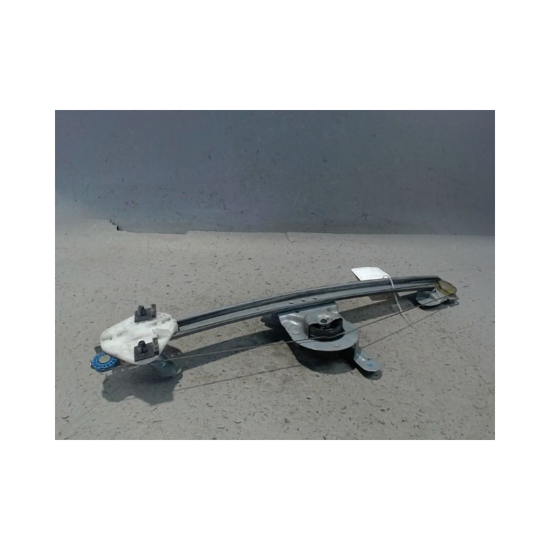 MECANISME+MOTEUR LEVE-GLACE AVANT GAUCHE DACIA LOGAN 4 P 05-08