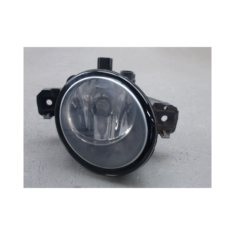 PHARE ANTIBROUILLARD AVANT GAUCHE NISSAN QASHQAI