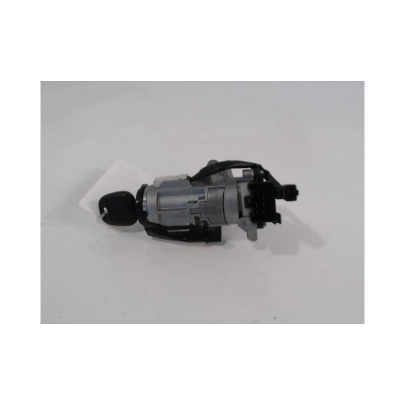 ANTIVOL DE DIRECTION TOYOTA YARIS -2003