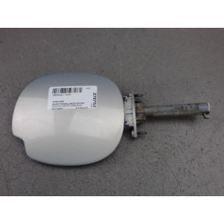 VOLET DE TRAPPE CARBURANT
