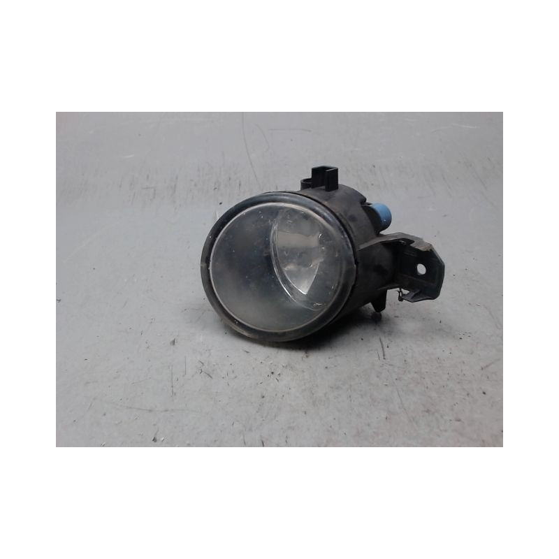 PHARE ANTIBROUILLARD AVANT DROIT NISSAN QHASQAI 2007-