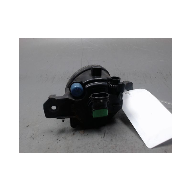 PHARE ANTIBROUILLARD AVANT DROIT NISSAN QHASQAI 2007-