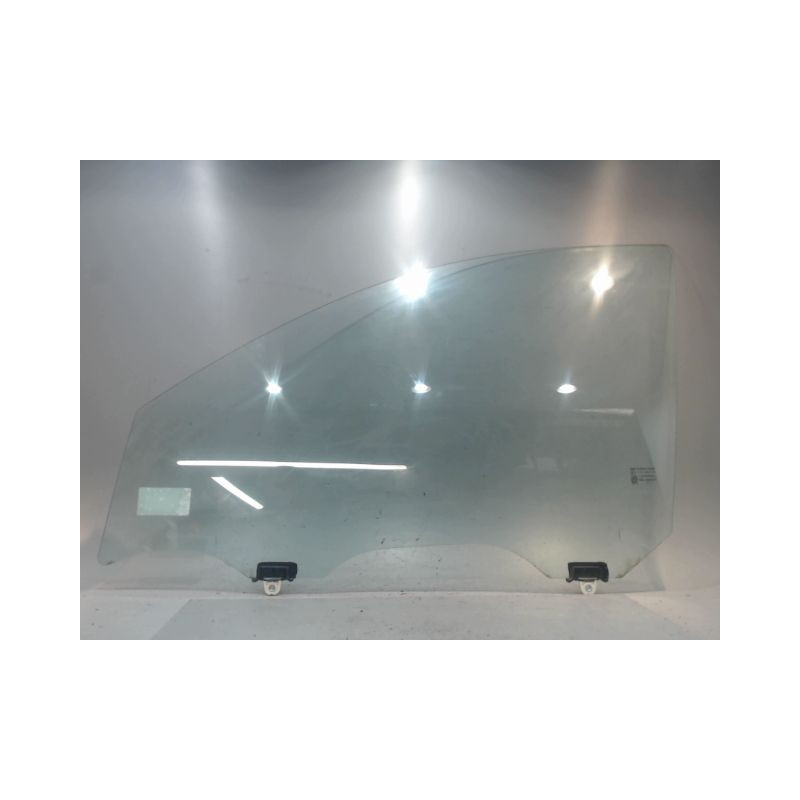 GLACE PORTE AVG NISSAN MICRA