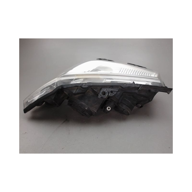PHARE GAUCHE RENAULT MEGANE