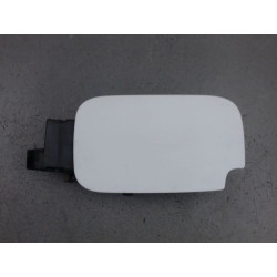 VOLET DE TRAPPE CARBURANT