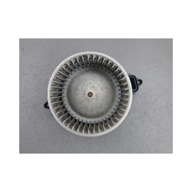 MOTEUR VENTILATEUR CHAUFFAGE CITROEN BERLINGO