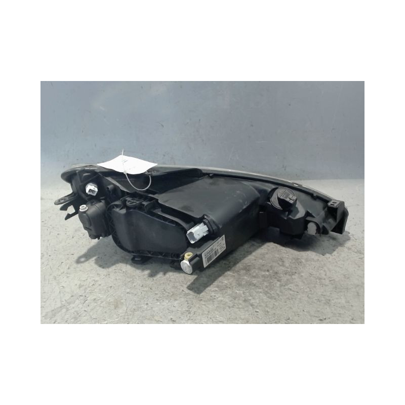PHARE GAUCHE PEUGEOT 206 5P