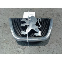 SIGLE CALANDRE