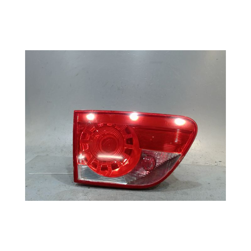 FEU ARRIERE INTERIEUR GAUCHE SEAT ALTEA