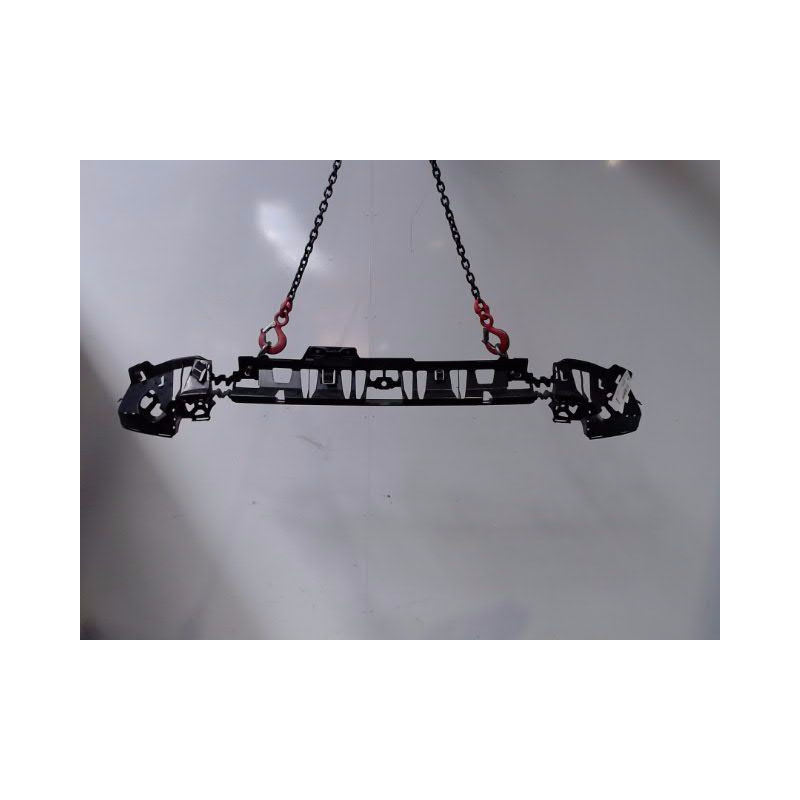 SUPPORT CENTRAL PARE-CHOC ARRIERE  B.M.W. SERIE 1
