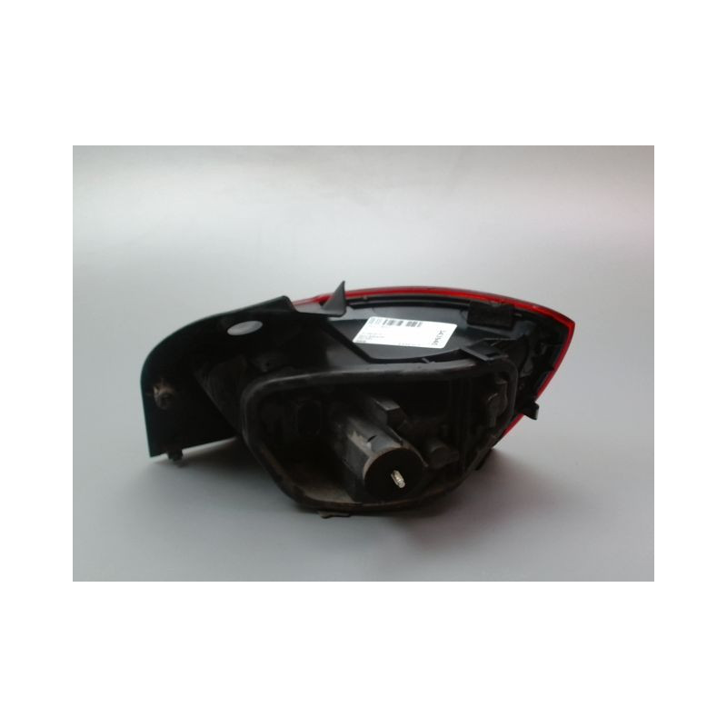 FEU ARRIERE GAUCHE  SEAT IBIZA IV Phase 2 (6J) 2012-...