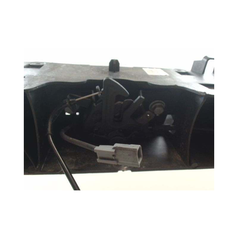 TRAVERSE SUPERIEURE ARMATURE AVANT RENAULT ZOE