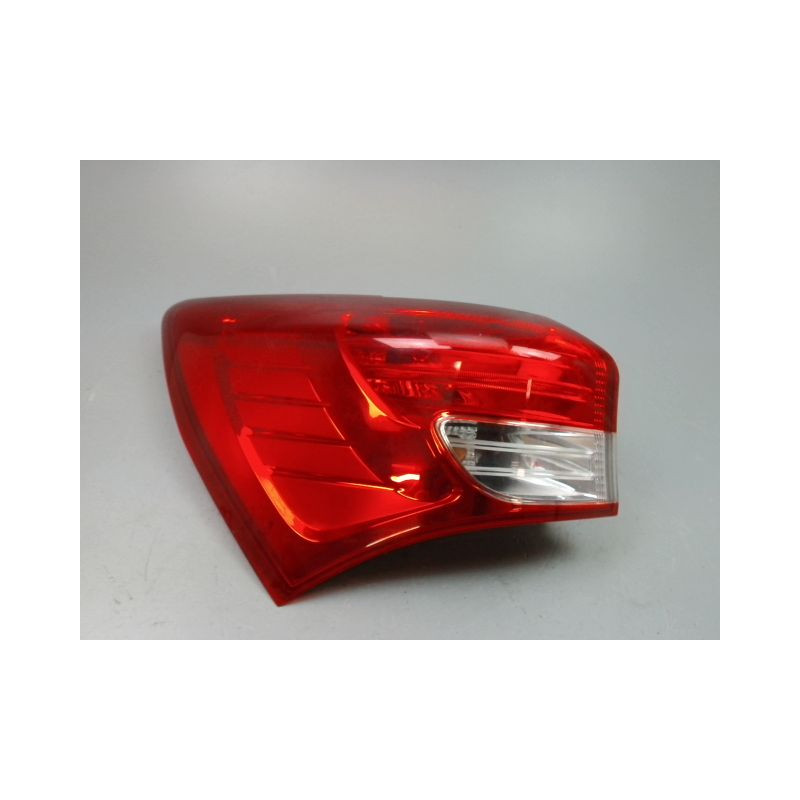 FEU ARRIERE GAUCHE  HYUNDAI IX20